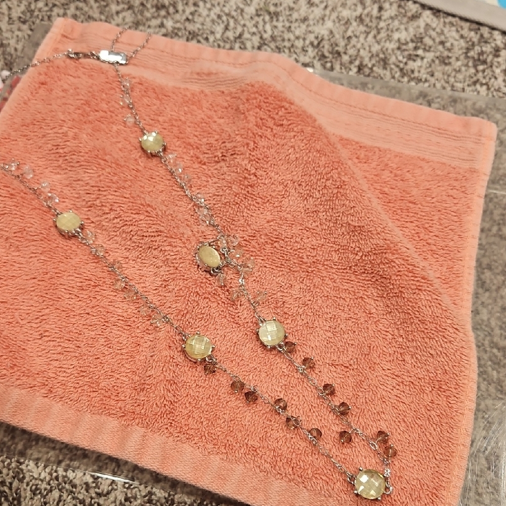 The Limited Silver and Cream Necklace